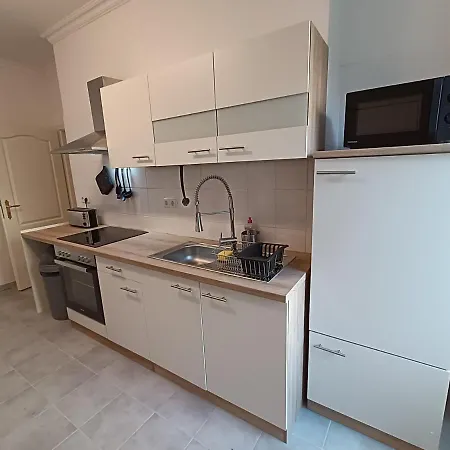 Central 2 Bedroom Apartment In Kreuzberg Berlin Eksteriør billede