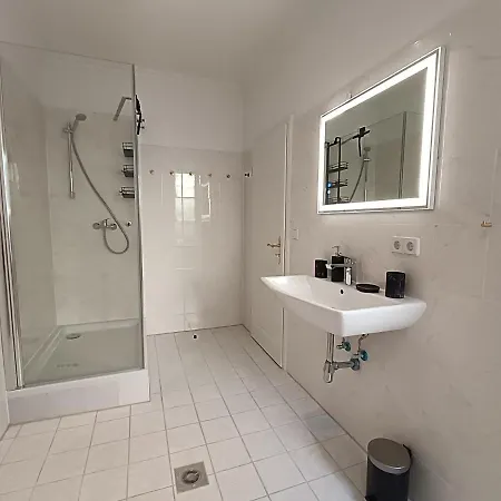 Central 2 Bedroom Apartment In Kreuzberg Berlin Eksteriør billede